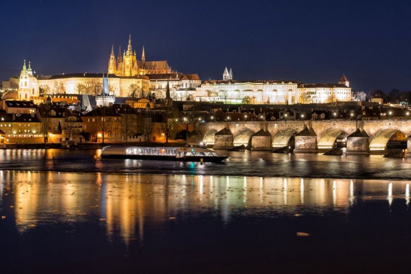 Vltava River Cruise in Prague with Dinner: a review