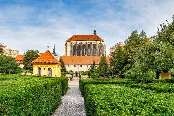 Best Prague parks and gardens: Franciscan Garden