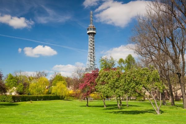 TOP places to visit in Prague: Petřín Hill