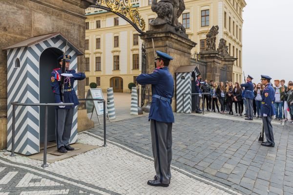 Best Free Things to Do in Prague: Changing Guards