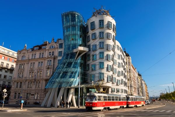 Best Free Things to Do in Prague: Dancing House